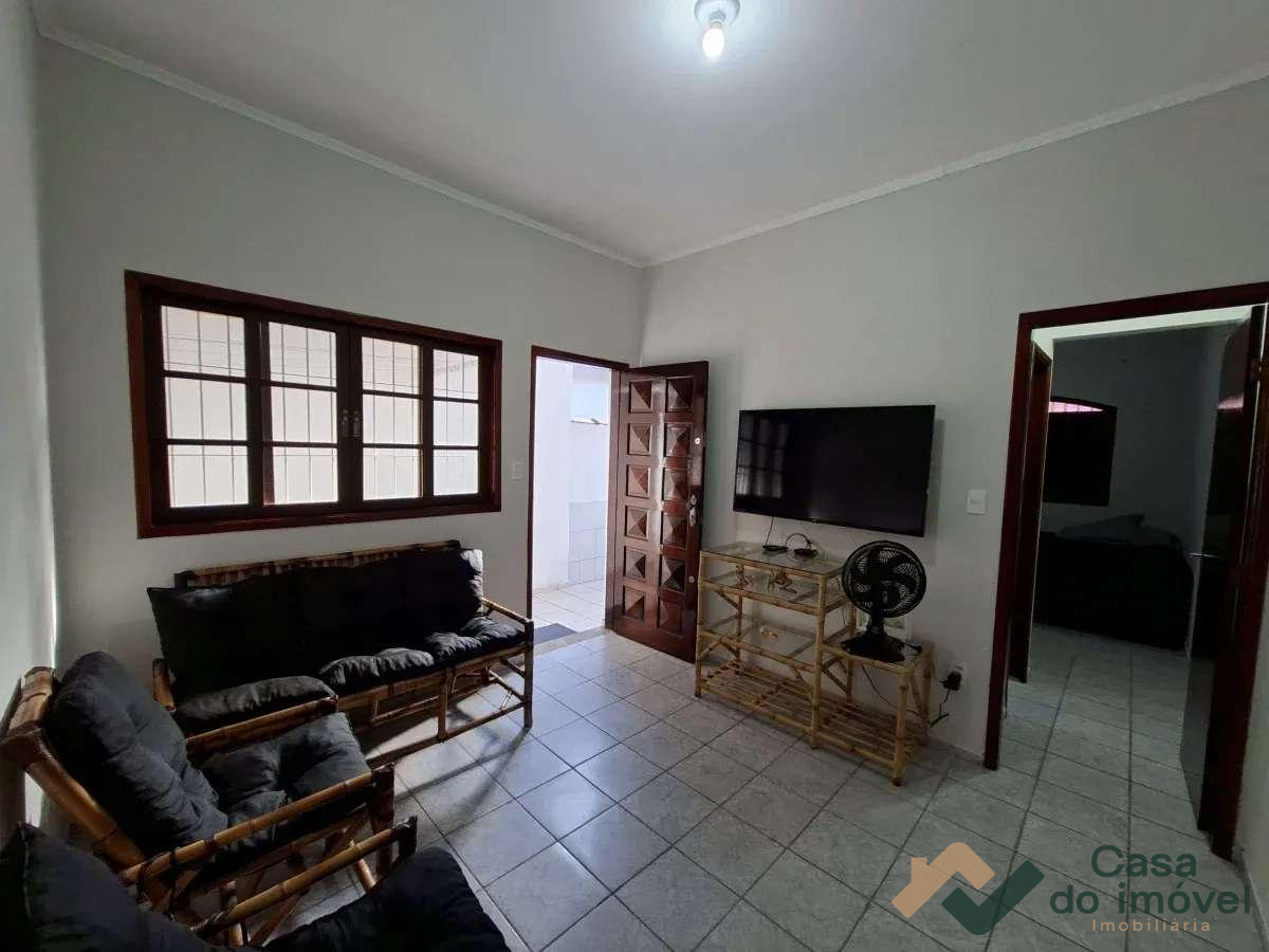 Casa à venda com 2 quartos - Guilhermina,Praia Grande