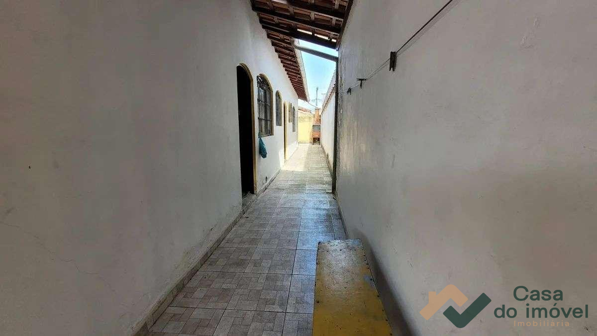 Casa à venda com 2 quartos, 90m² - Mirim,Praia Grande
