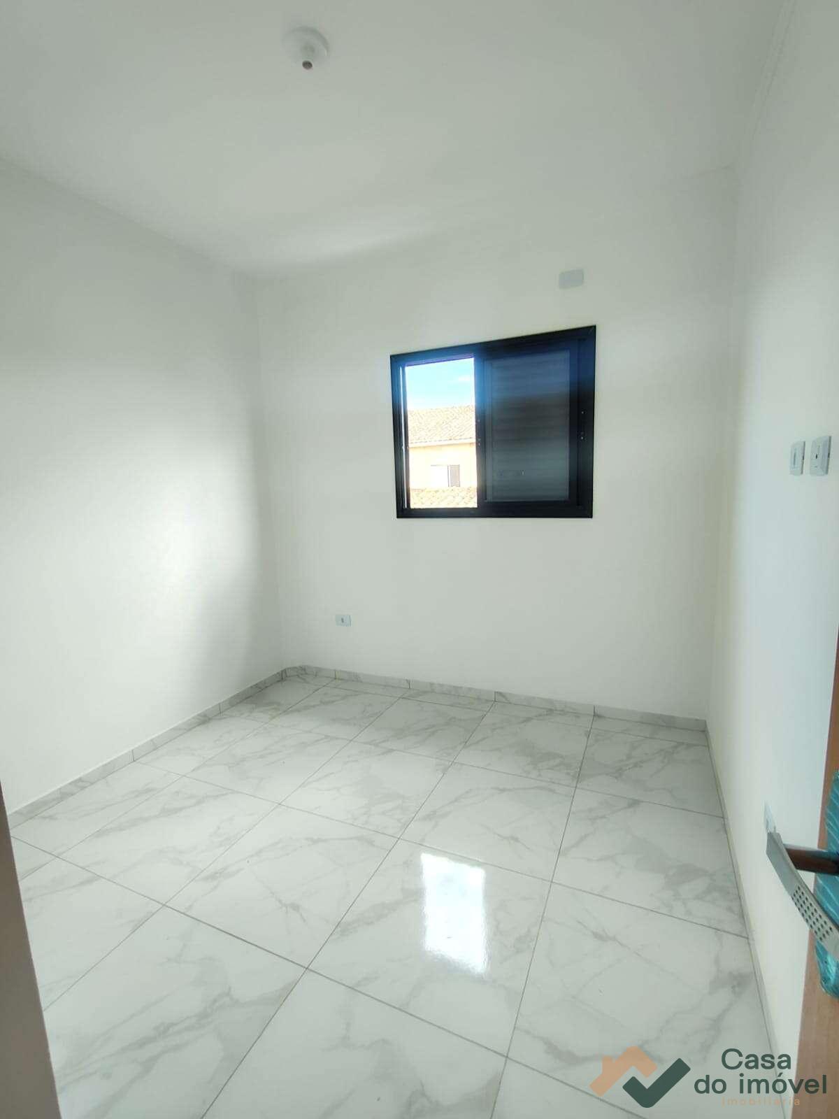  - Casa de condomínio à venda, no Residencial Rafael XIV em Praia Grande, Tude Bastos, com 2 quartos, 52m²